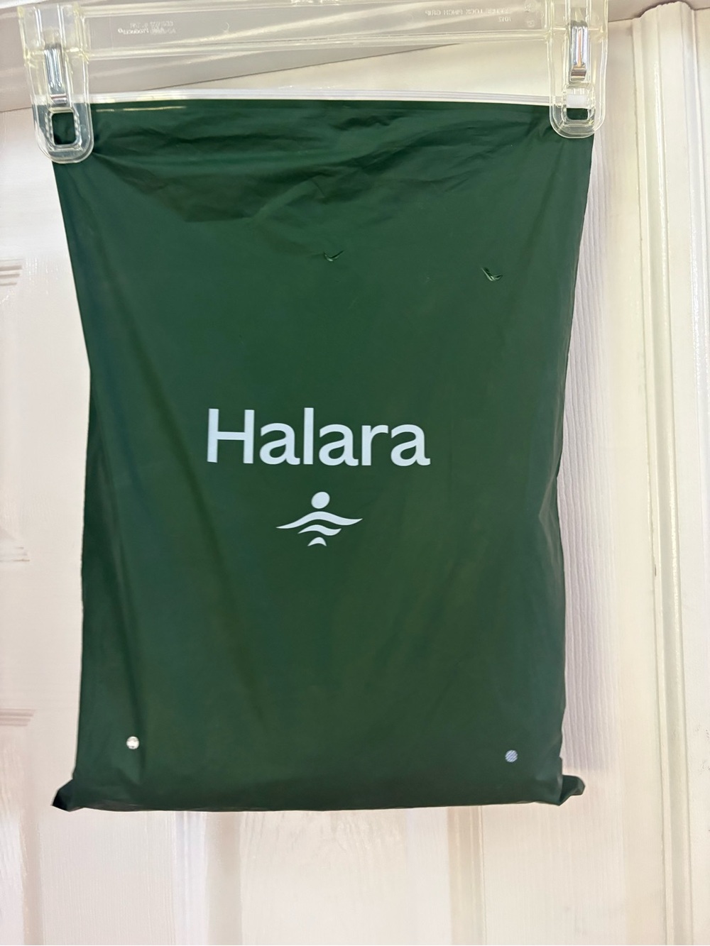 HALARA Light Wash Wide Leg Jeans - Picture 9 of 9